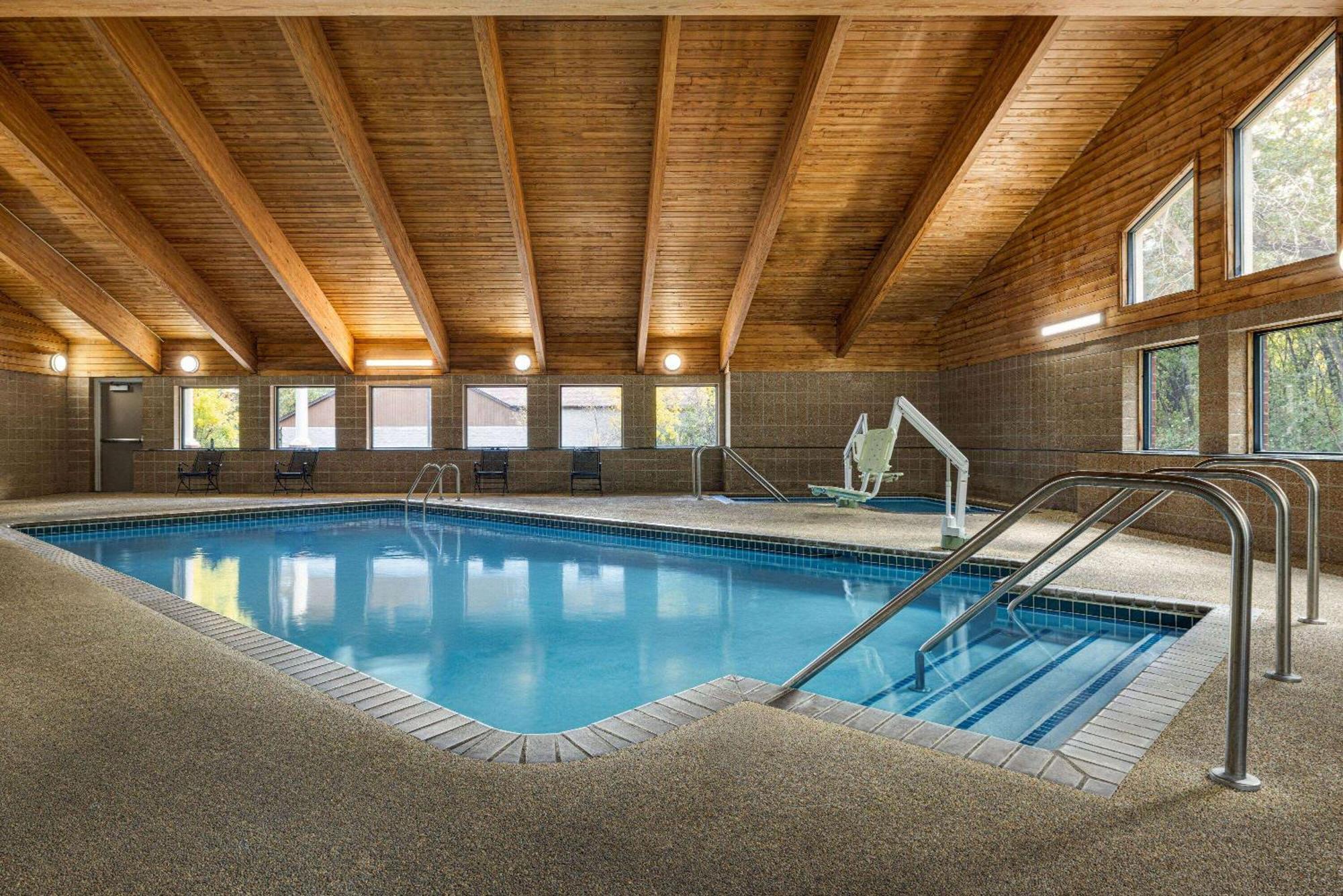 Americinn By Wyndham Inver Grove Heights Minneapolis Exterior photo